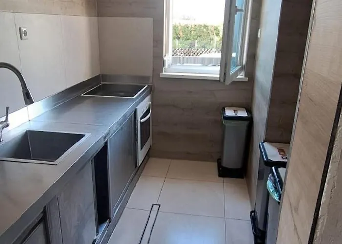 Monteurunterkunft Traun * Linz